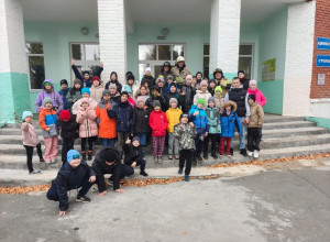 В загородном лагере Солнечны?...