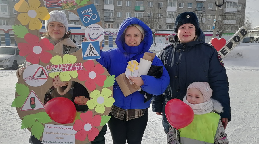 🌷🌷🌷В Серове автоинспектор?...