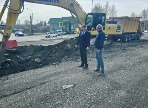 Начался ремонт дороги по улиц?...