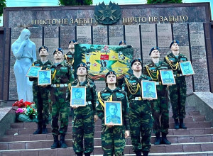 22 июня в 4 часа утра курсанты в?...