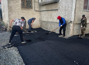 Продолжается благоустройство...