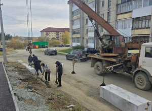 На Первомайской улице идут фи?...