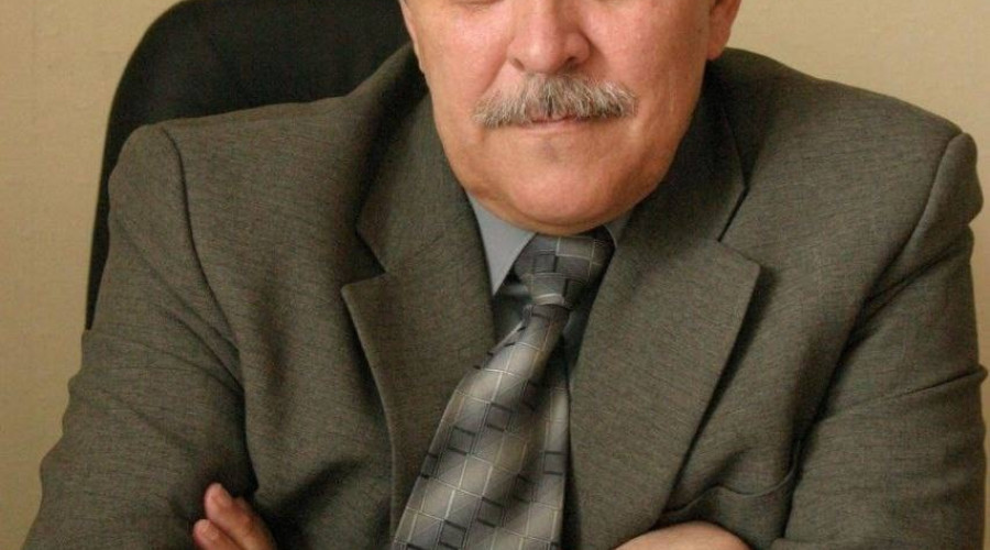 Сегодня день рождения отмечае...