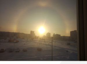 Гало в Серове.

📸 От подписчик...