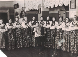 История в фото

Участницы хоро...