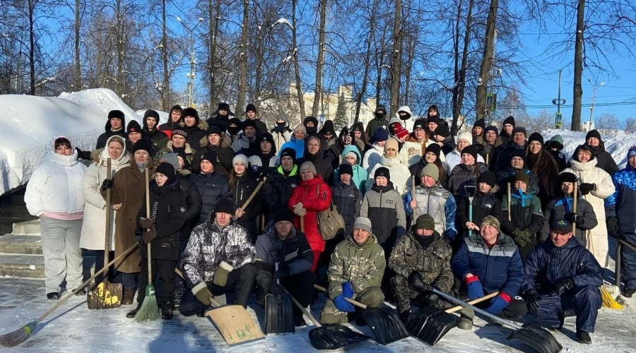 «Снежный десант»

Сегодня жит?...