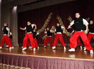 💃🕺В Ивделе прошел 32 детский ...