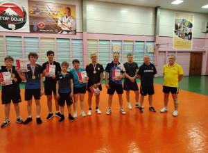 🏓В спортивном комплексе ДЮСШ...