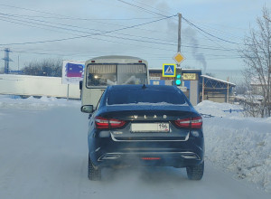 Lada VLAD - на дорогах Серова...