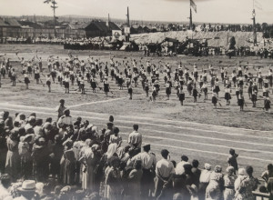 История в фото

В 1937 году был п?...