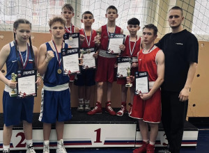 Боксеры из Красноуральска зав...